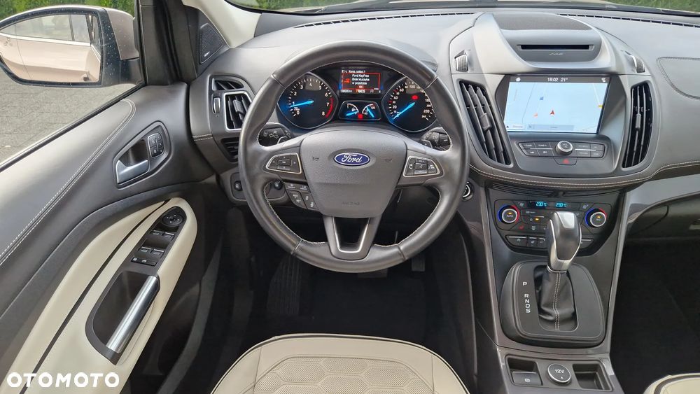 Ford Kuga 1.5 EcoBoost 4x4 Vignale - 26