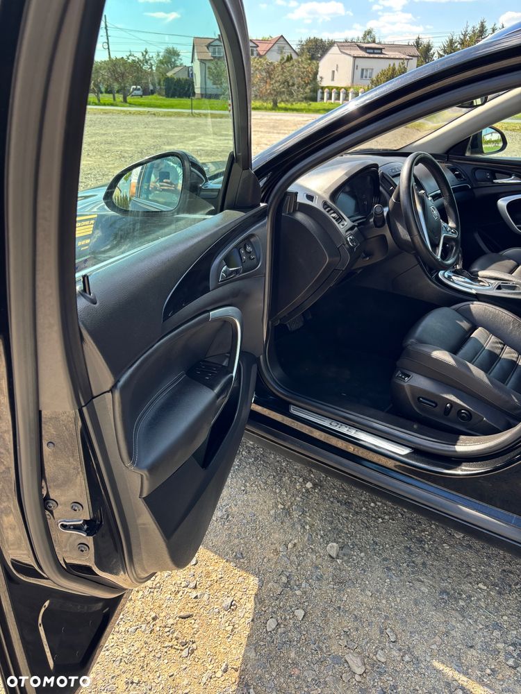 Opel Insignia 2.0 T Cosmo 4x4 EU6 - 14
