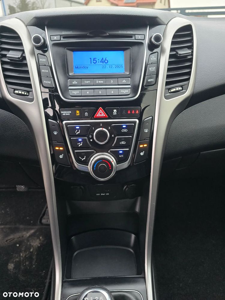 Hyundai i30 i30cw 1.6 CRDi Trend - 16