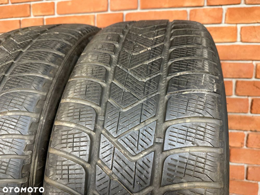Opony Pirelli SottoZero 3 235/55R19 6mm 2021 - 2