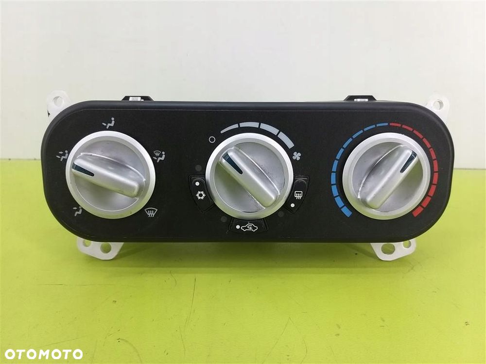 Panel klimatyzacji Dodge Caliber 2006–2009 PRZED LIFT P55111847AD - 1