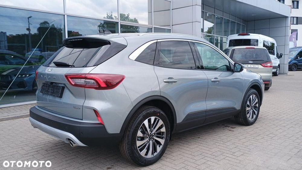 Ford Kuga - 11