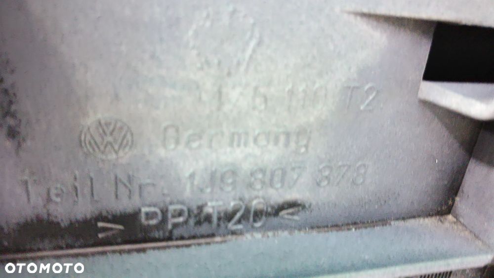 VW Golf IV 4 Kombi Zderzak TYŁ LC6M 1J9807521 - 12