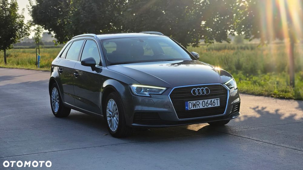 Audi A3 Sportback 1.5 TFSI - 4