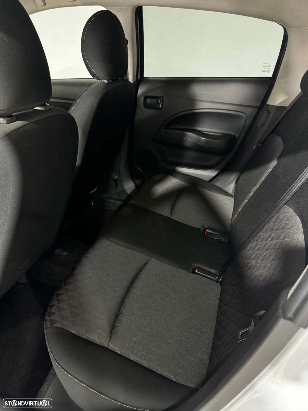 Mitsubishi Space Star 1.2 Intense Connect Edition - 26