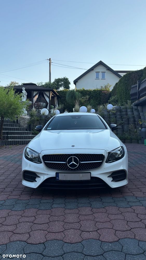 Mercedes-Benz Klasa E 300 9G-TRONIC - 6