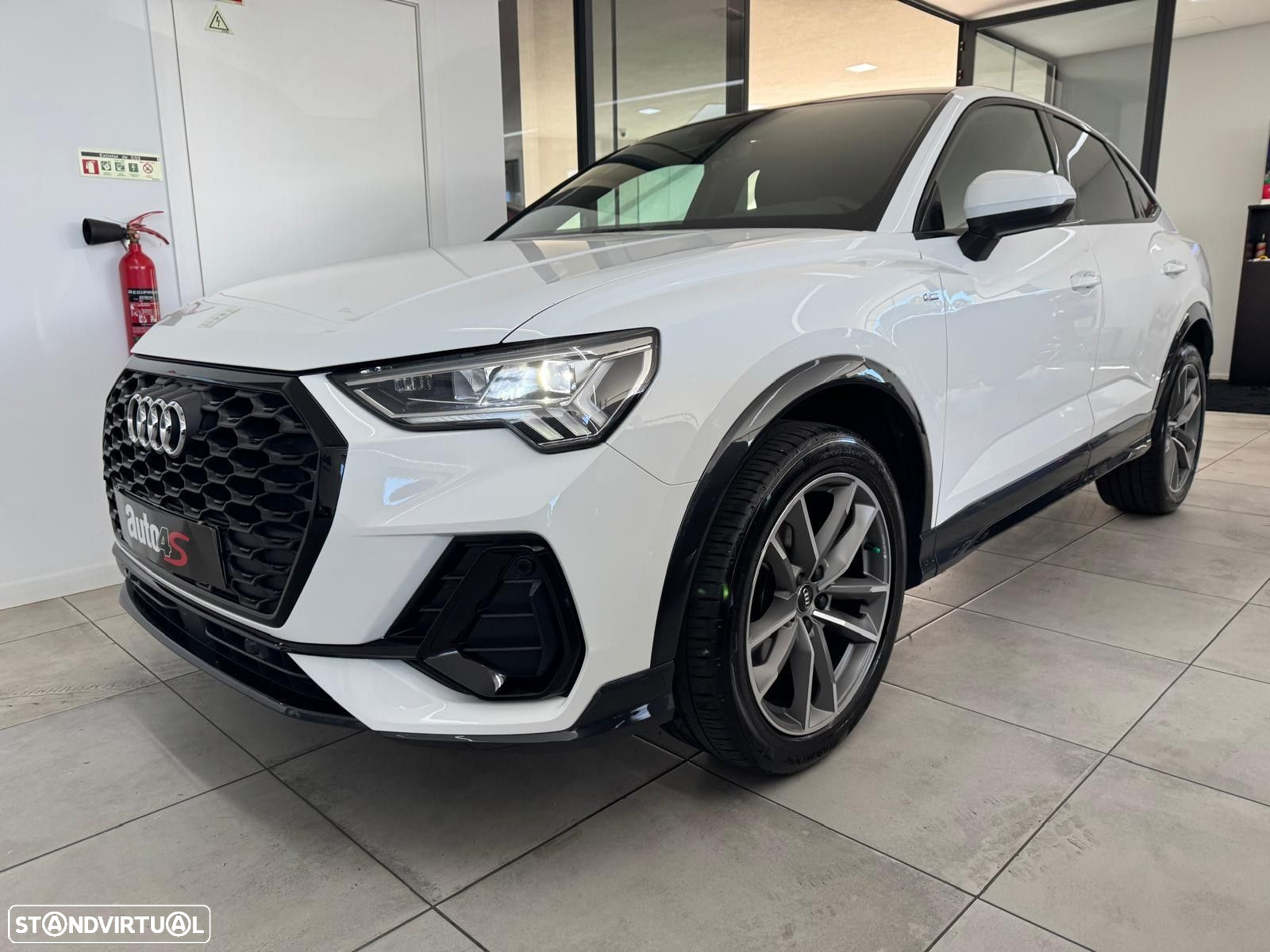 Audi Q3 Sportback 35 TDI S line S tronic - 3