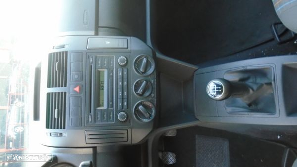 Para Peças Volkswagen Polo (9N_) - 9