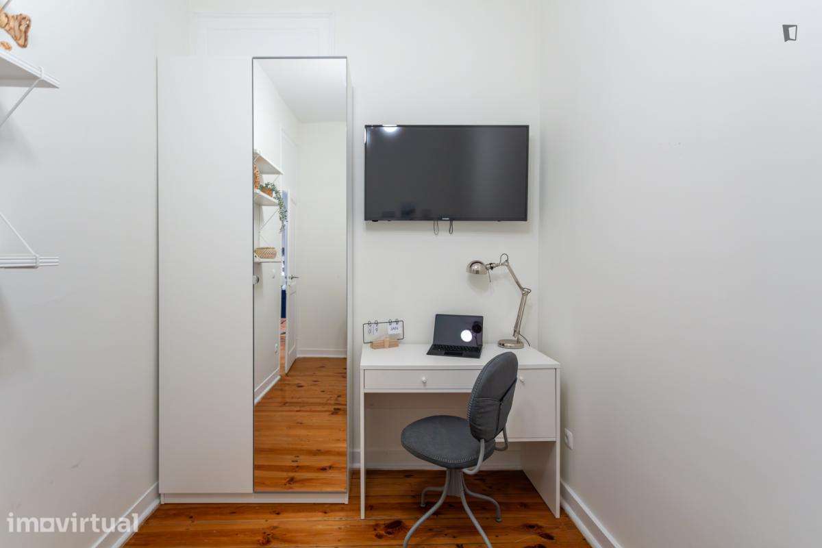 Quarto - localizado em Alcântara Lisbon - Grande imagem: 5/34