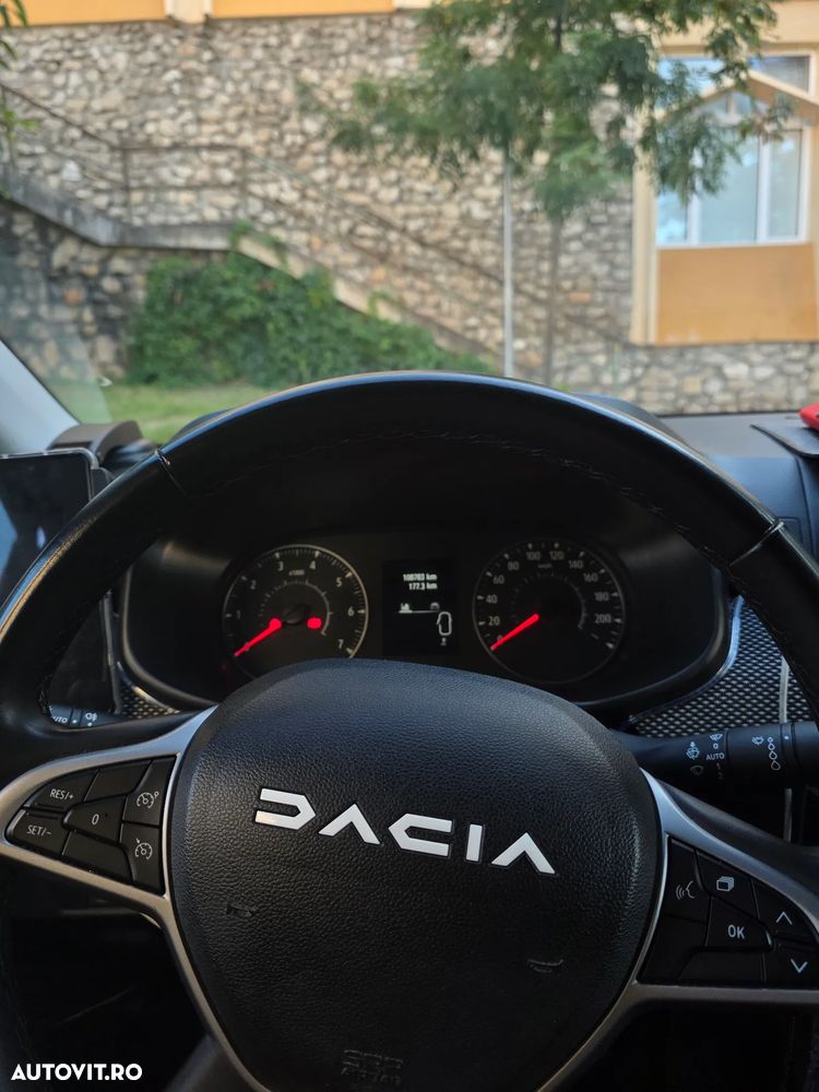 Dacia Logan ECO-G 100 MT6 Journey - 11