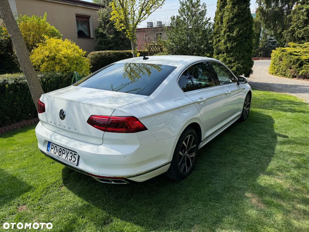 Volkswagen Passat 2.0 TDI Business DSG - 3