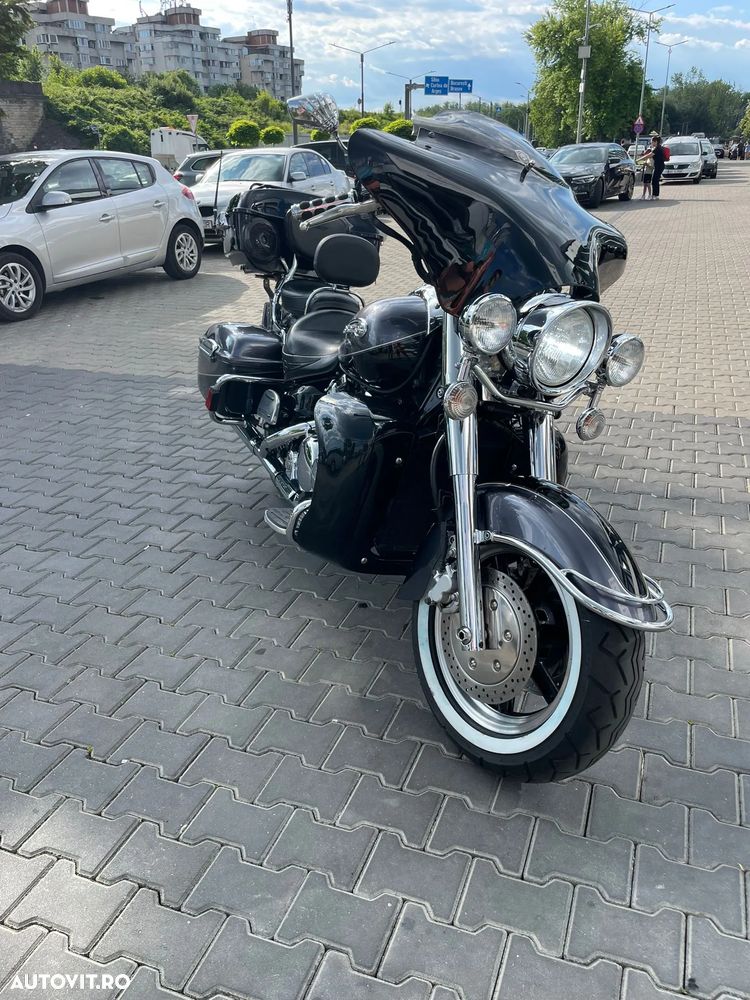 Yamaha XVZ 1300 Royal Star Venture - 1