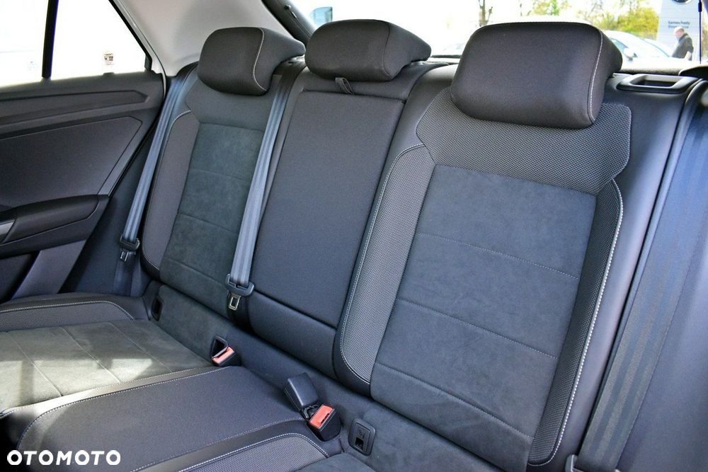 Volkswagen T-Roc 1.5 TSI Style DSG - 12