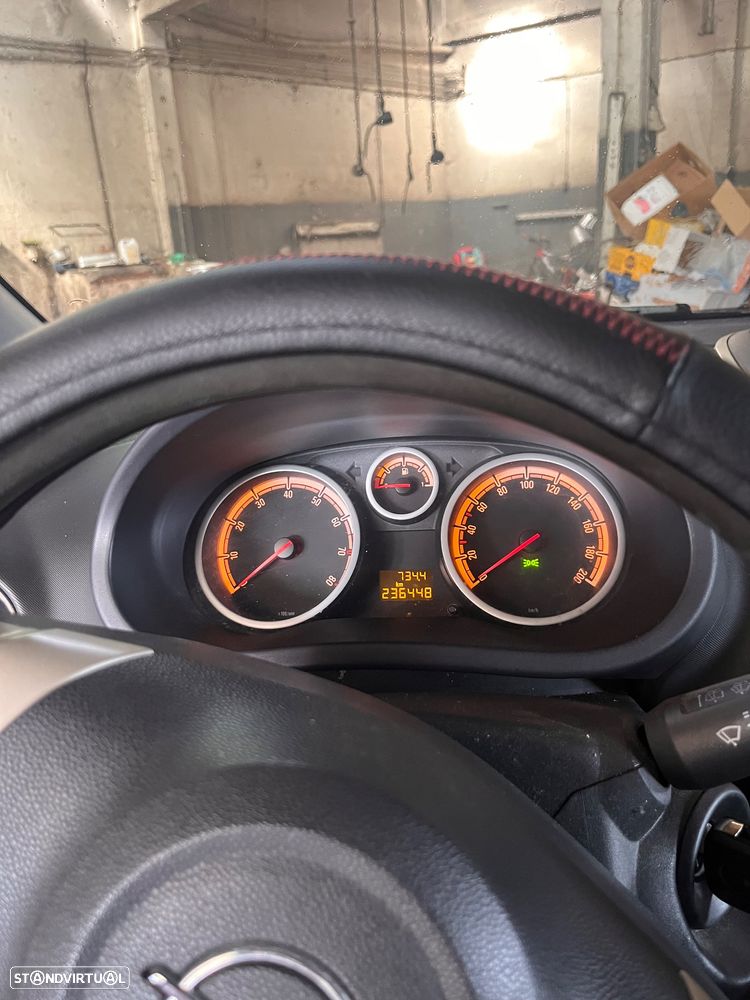 Opel Corsa 1.2 Enjoy - 10