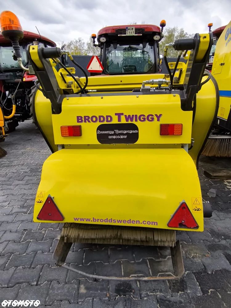 Inny Brodd Twiggy - 6