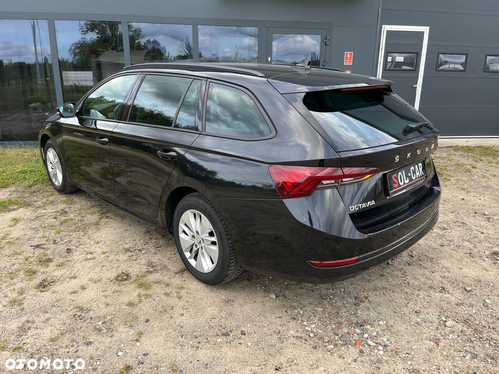 Skoda Octavia 1.0 TSI Clever - 9