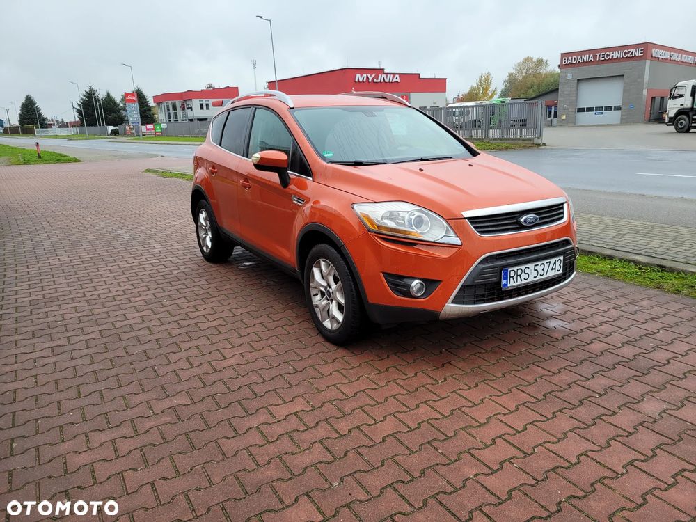 Ford Kuga - 1