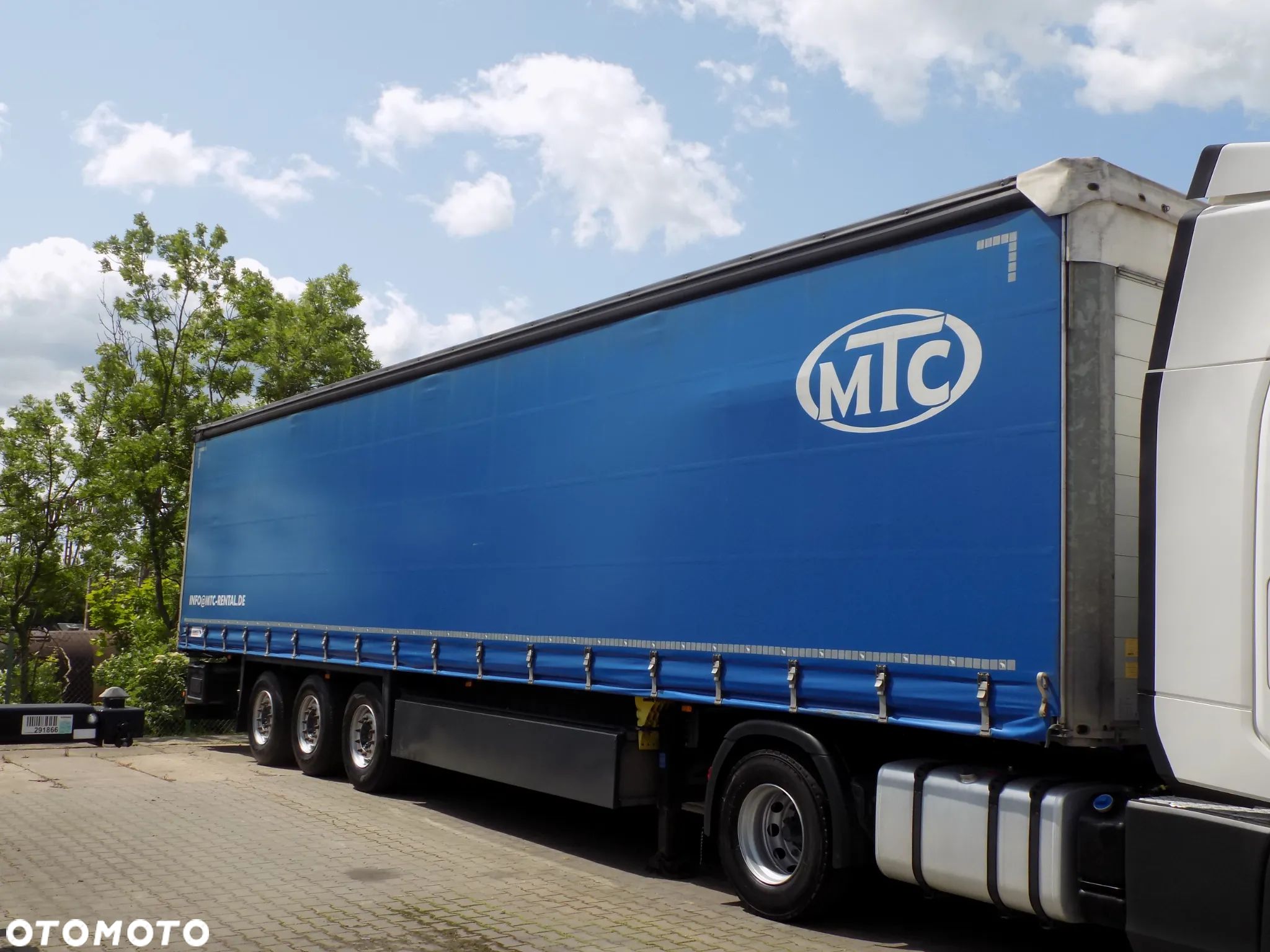 Schmitz Cargobull FIRANKA/OŚ PODNOSZONA/ - 1