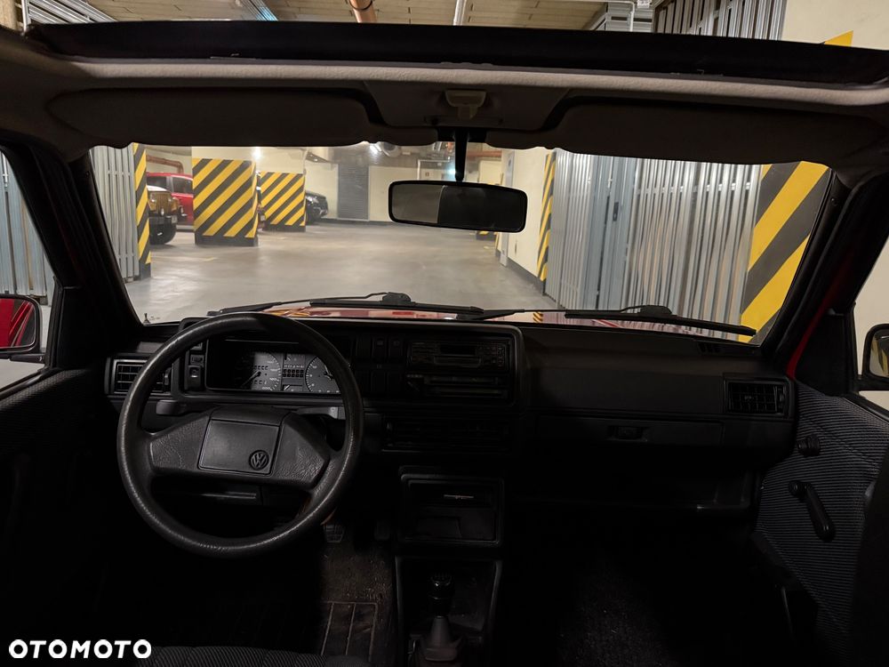 Volkswagen Golf - 29