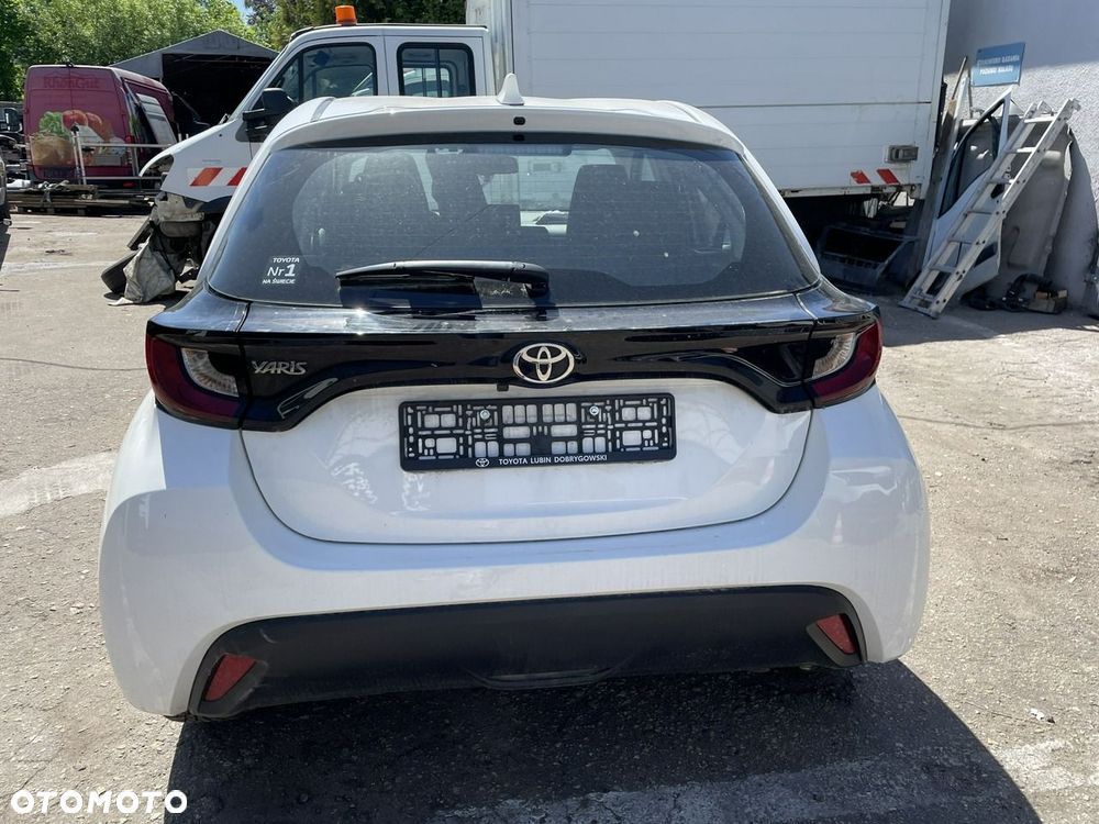 Toyota Yaris - 9