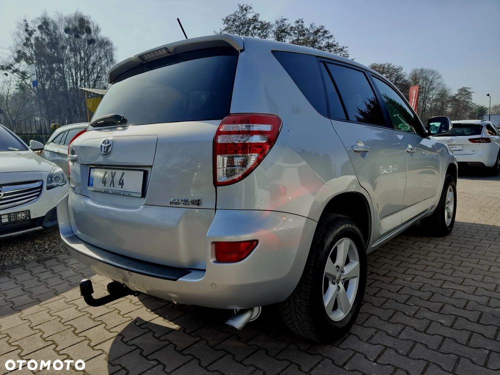 Toyota RAV4 2.0 4x4 Travel - 5