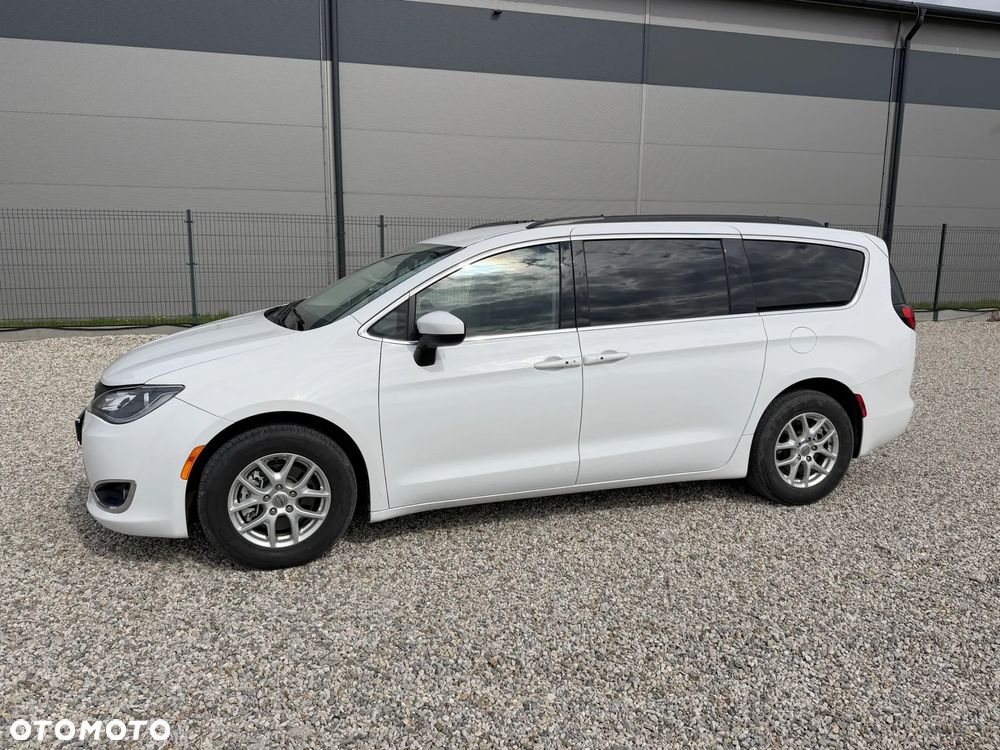 Chrysler Voyager - 12