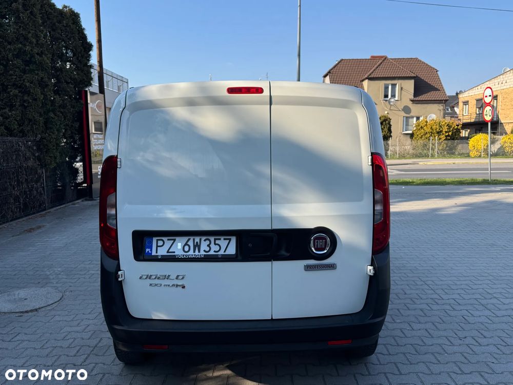 Fiat DOBLO - 23