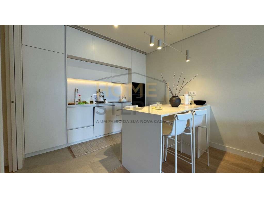Apartamento T1 mobilado para arrendamento, Praia de Canide Norte - Grande imagem: 5/16