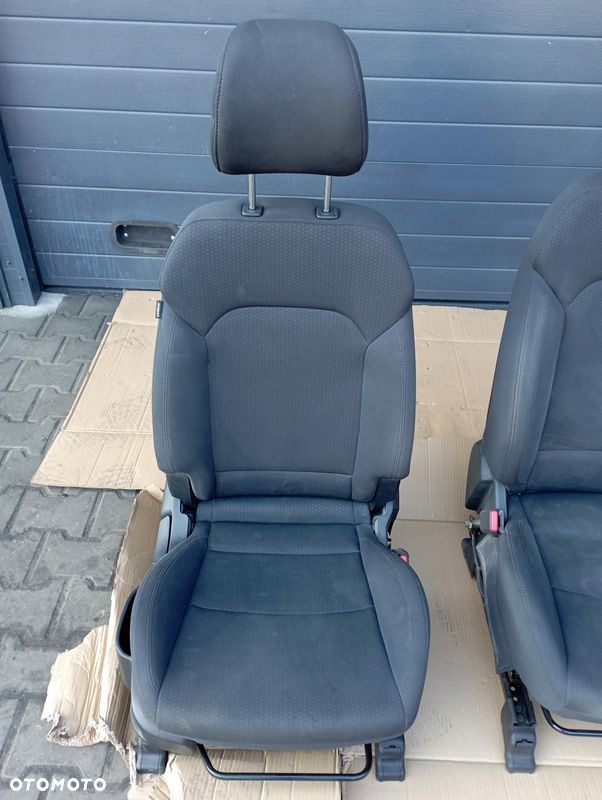 KIA CARENS IV 4 FOTELE FOTEL LEWY PRAWY PRZÓD PRZEDNIE EUROPA - 2