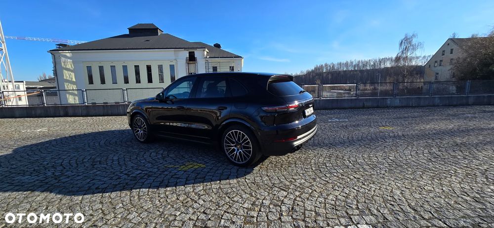 Porsche Cayenne Standard - 10
