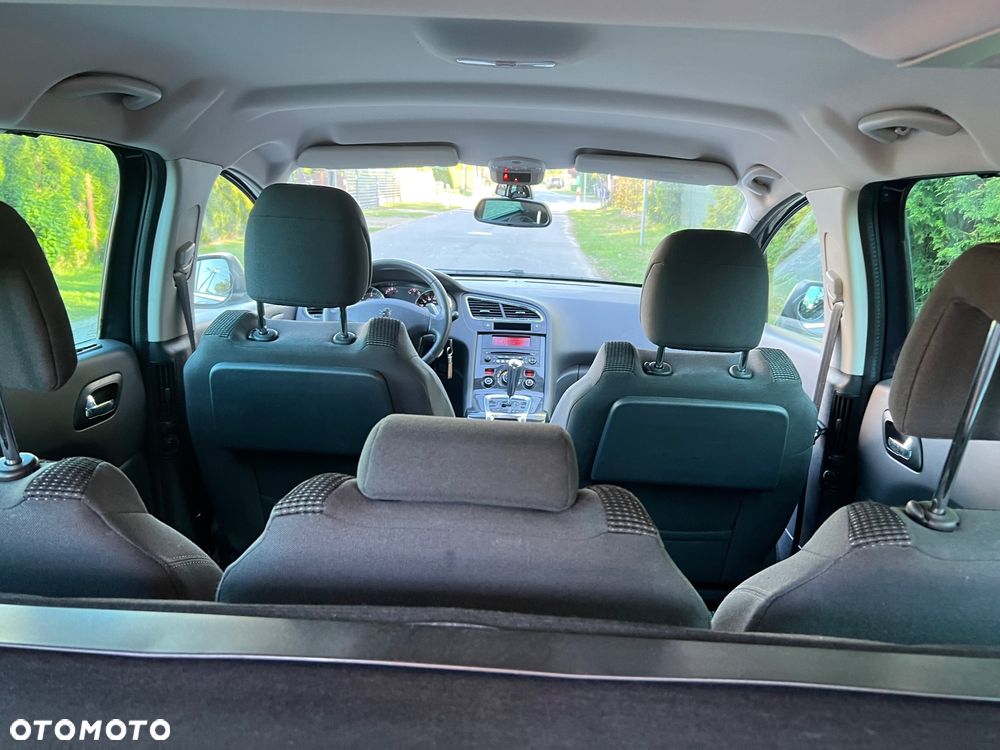 Peugeot 5008 1.6 HDi Premium - 19