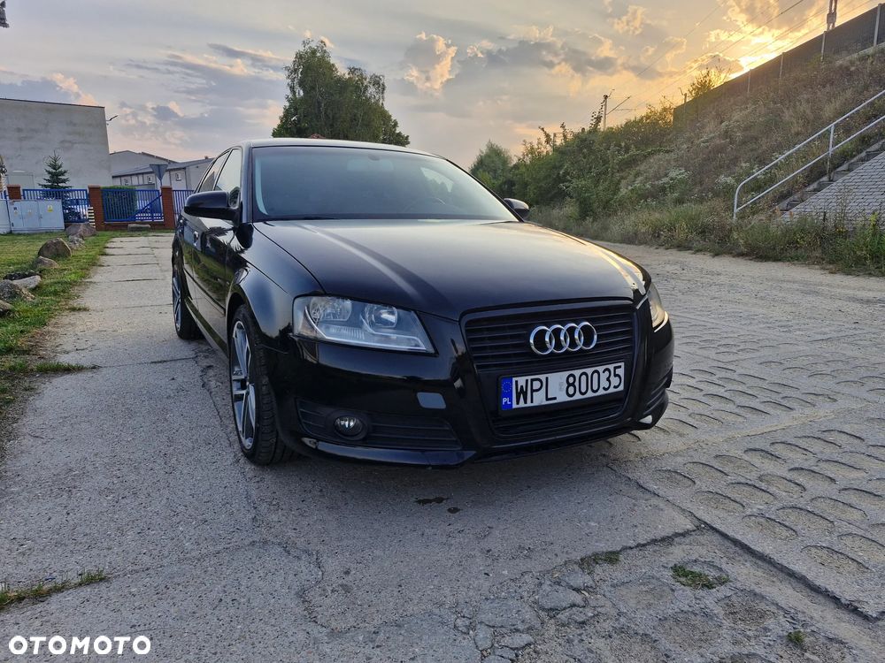 Audi A3 Sportback 2.0 TDI DPF Ambiente - 1