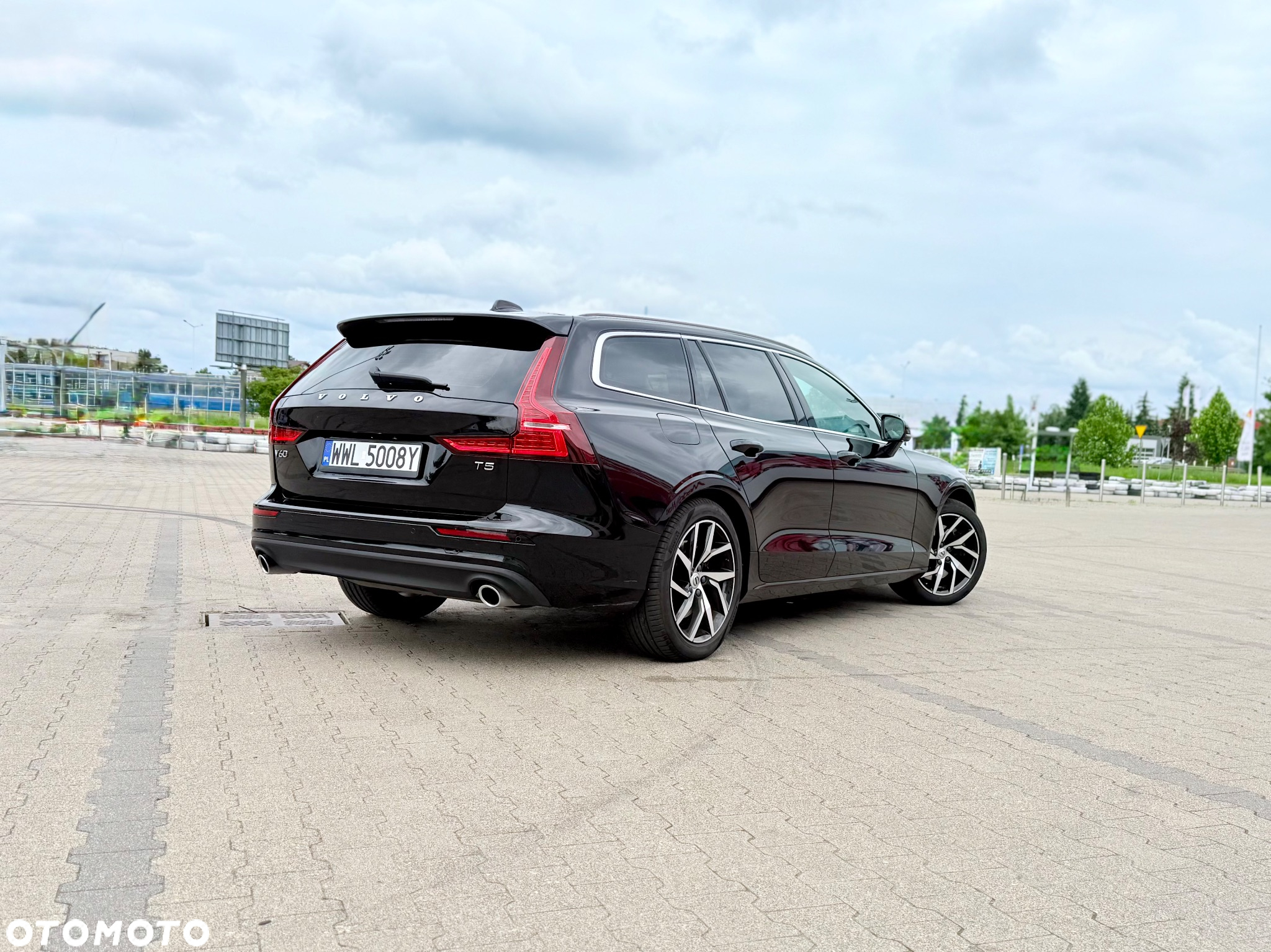 Volvo V60 T5 Geartronic Momentum - 4