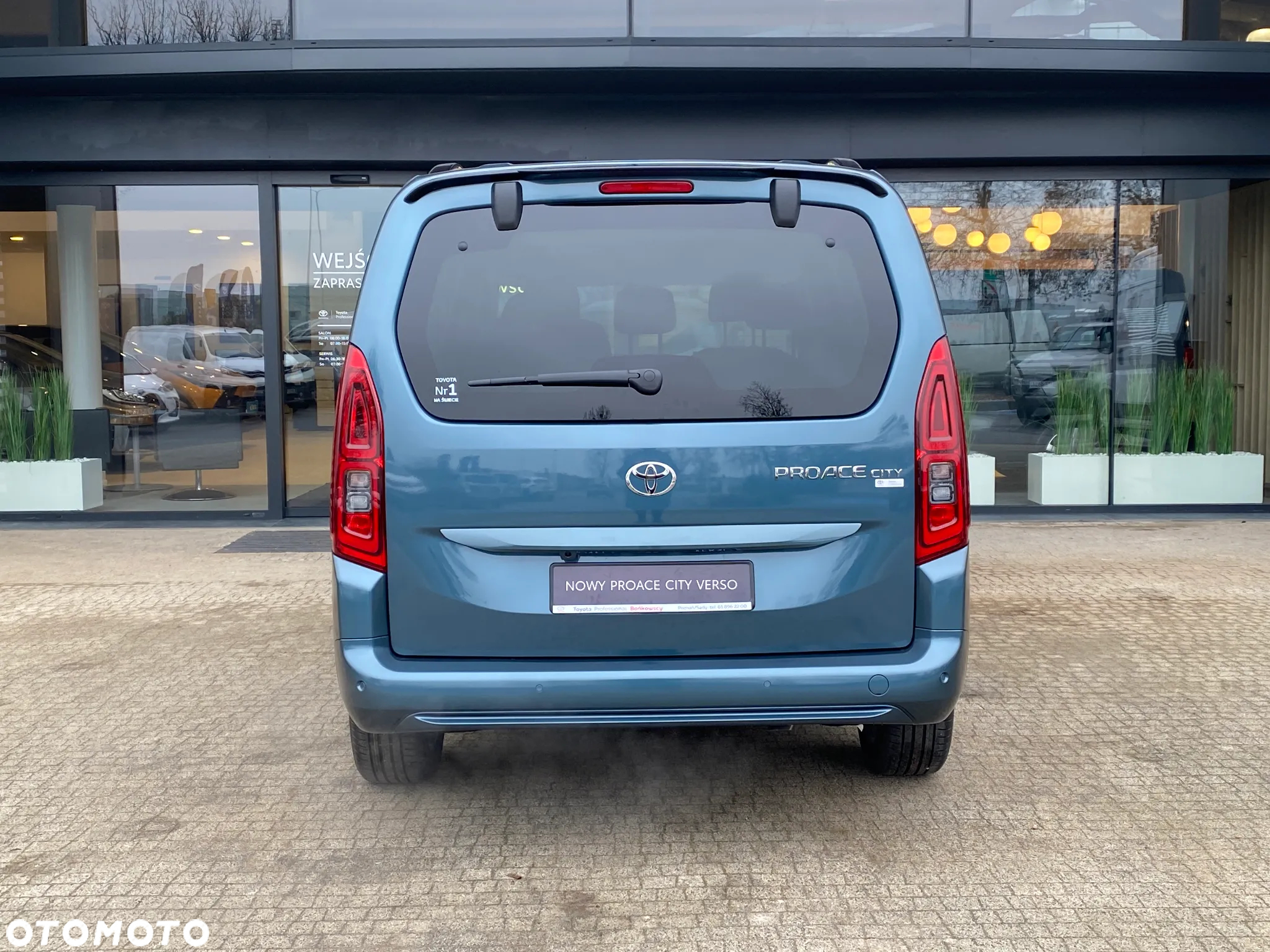 Toyota Proace City Verso Long 1.5 D-4D Family - 8