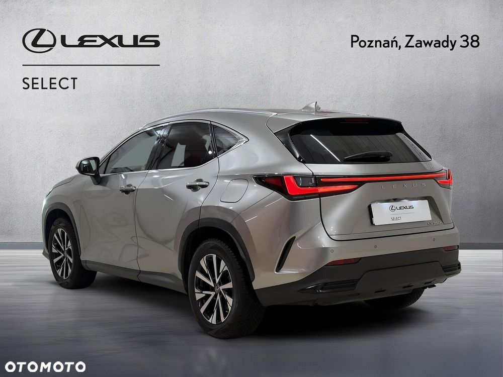 Lexus NX 350h Prestige AWD - 10