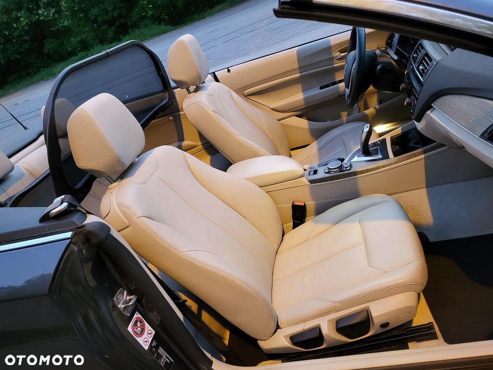 BMW Seria 2 218d Luxury Line - 16