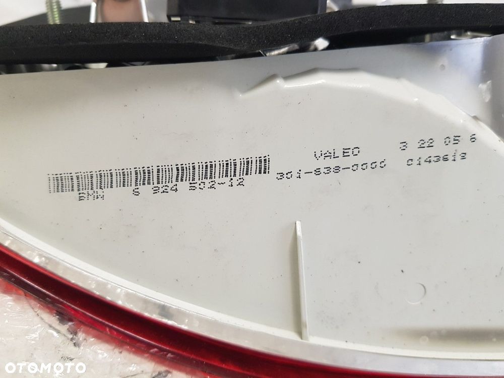NOWA ORYGINALNA LAMPA PRAWA TYLNA TYŁ BMW 1 e87 6924502 - 8