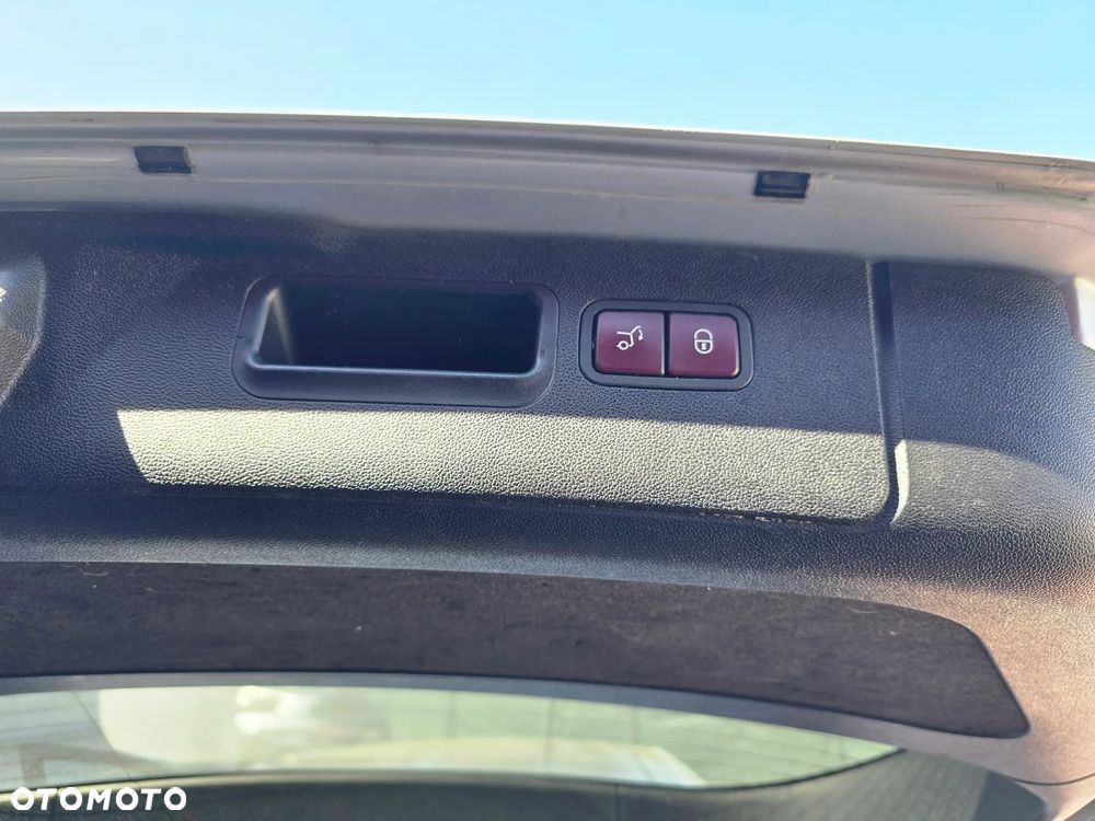 Mercedes-Benz Klasa R 320 CDI L 4-Matic - 40