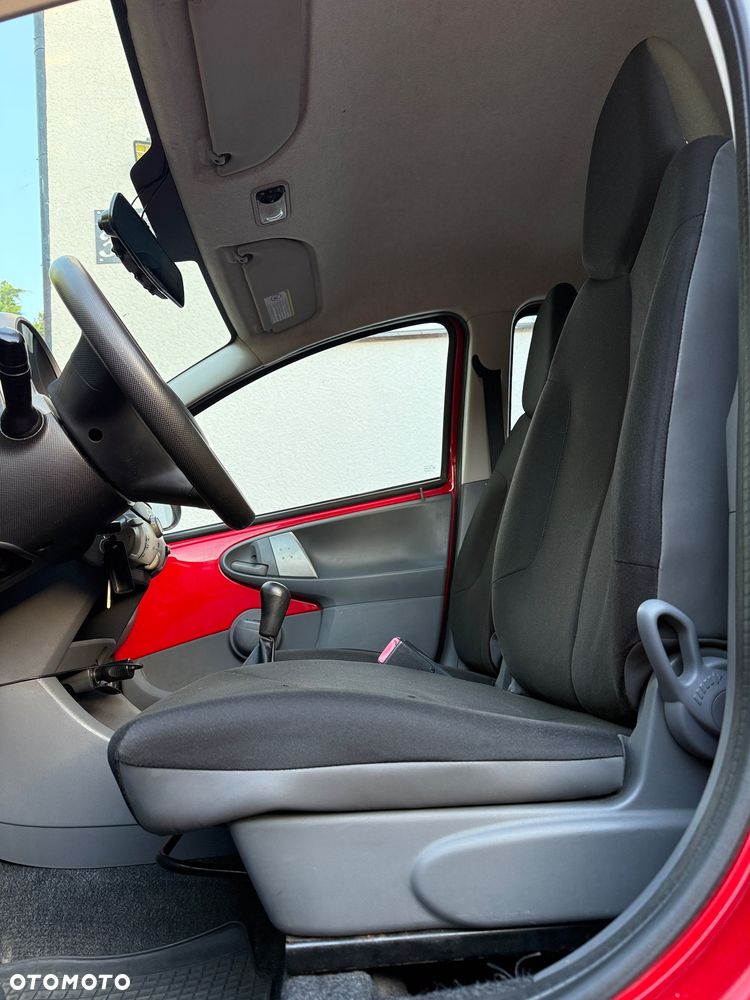 Toyota Aygo - 13