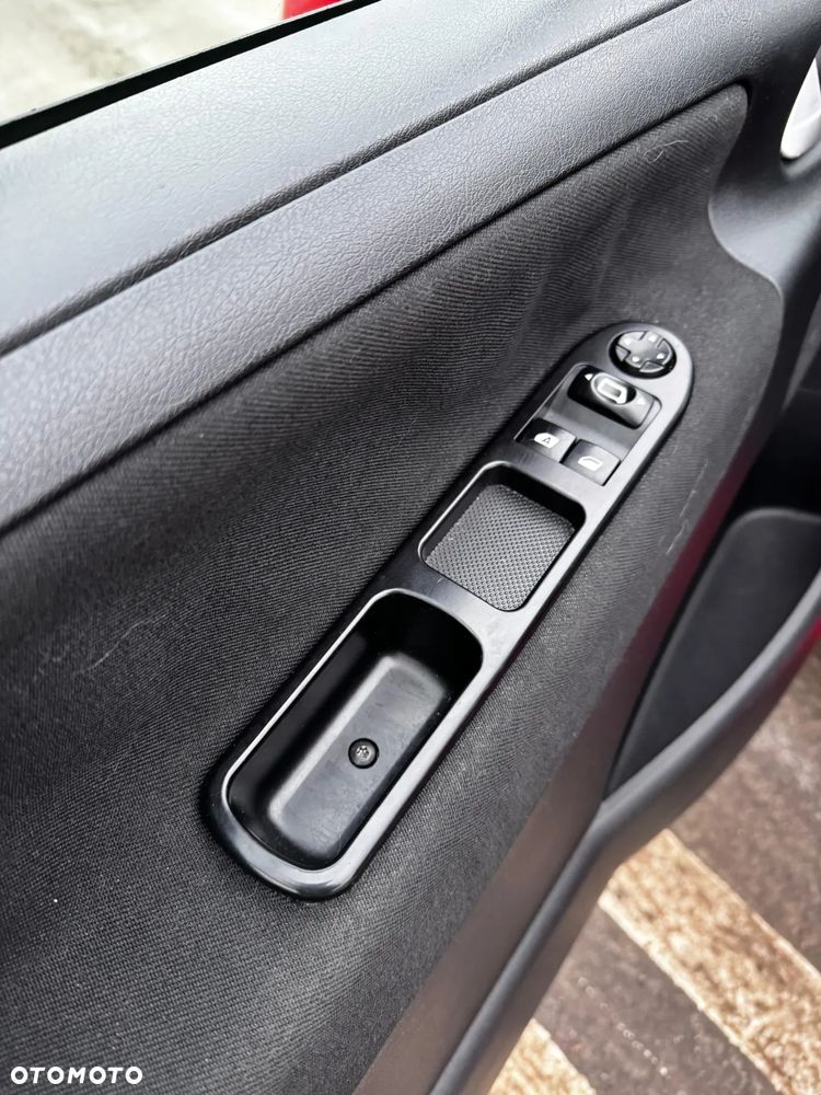 Peugeot 207 1.4 Trendy - 14