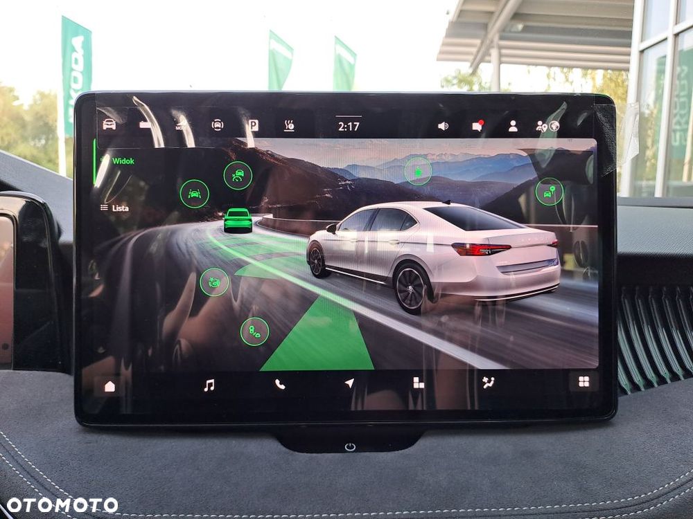 Skoda Superb 1.5 TSI Plug-in Hybrid Sportline DSG - 19
