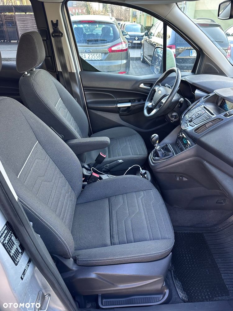 Ford Tourneo Connect 1.5 TDCi Start-Stop Titanium - 30
