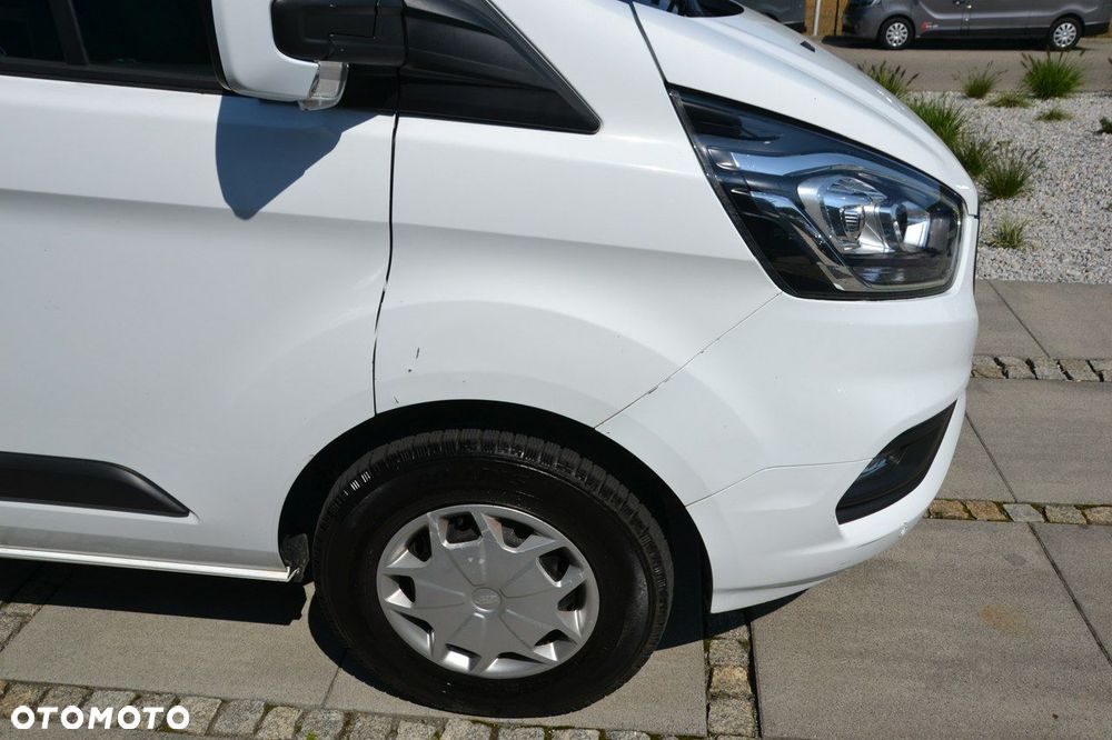 Ford Transit Custom - 11