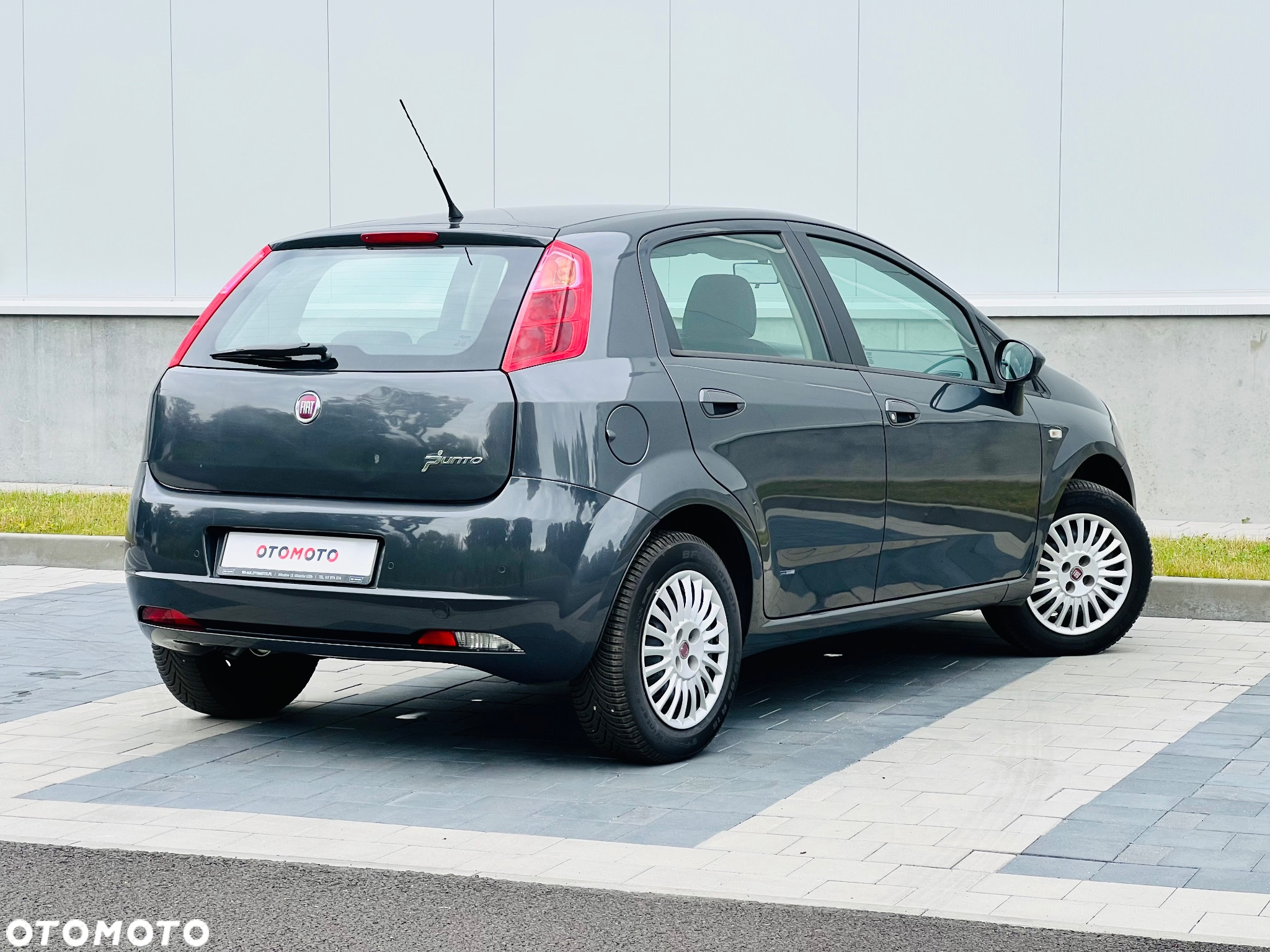 Fiat Grande Punto 1.4 8V - 14