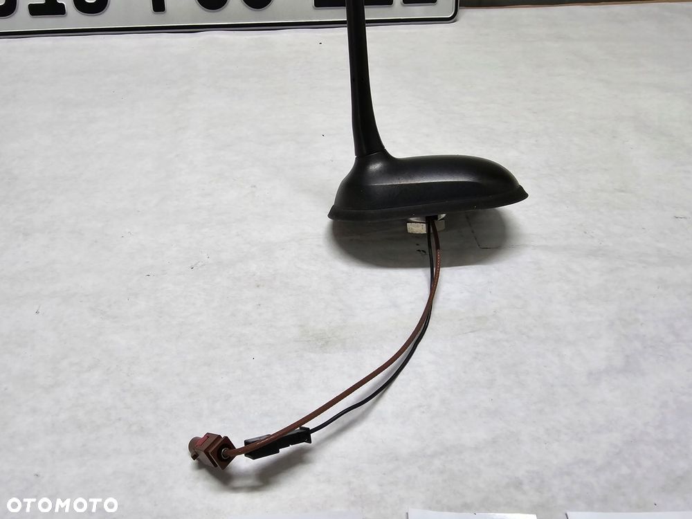 ANTENA DACHOWA A1698202675 A1698201875 A1698202875 MERCEDES A KLASA W169 - 2