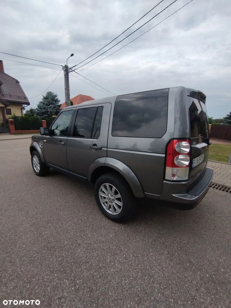 Land Rover Discovery 2.7D V6 HSE - 4