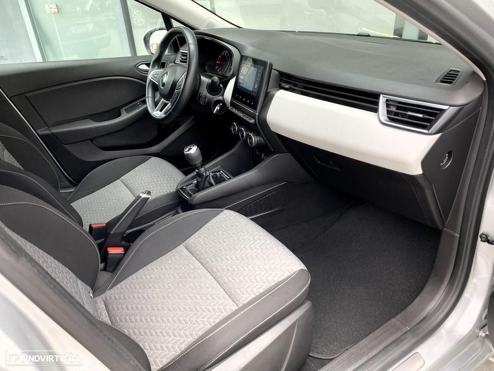 Renault Clio 1.0 TCe Limited Bi-Fuel - 10