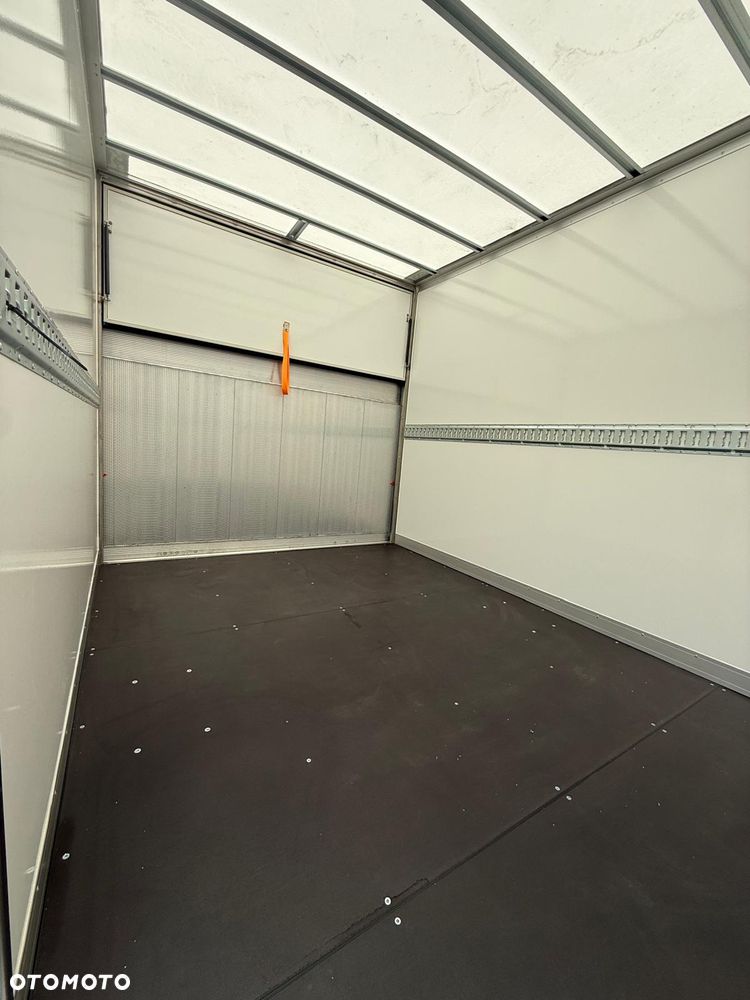 Iveco WYPRZEDAŻ ROKU ! GOTOWIEC OD RĘKI - BOGATE WYPOSAŻENIE DLA KIEROWCY - 12