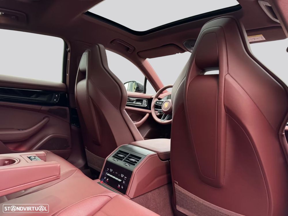 Porsche Panamera - 18