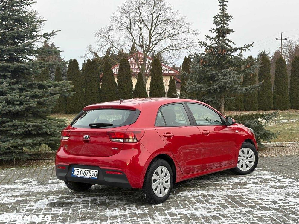 Kia Rio - 2